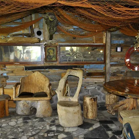 招待所 Art Capitain