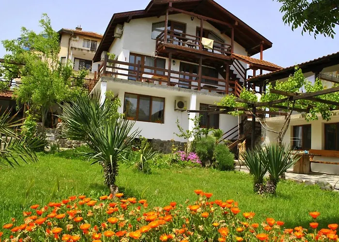 Art Capitain 3* 辛尼莫雷特